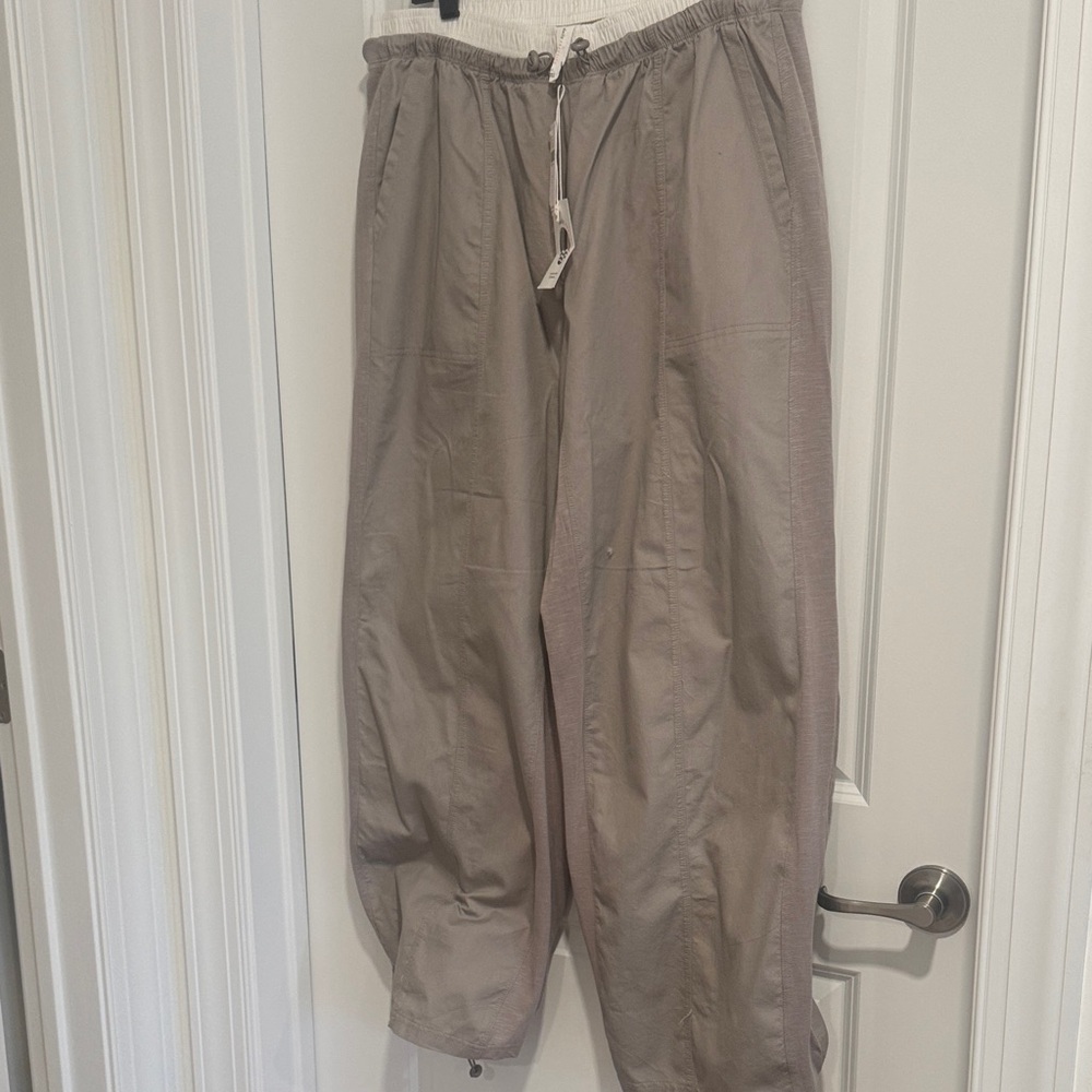 Women’s anthro pants